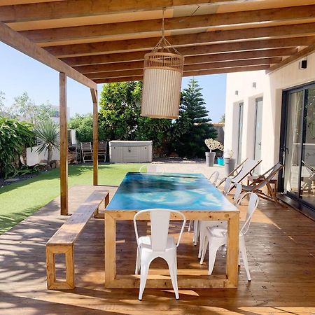 Agua Guesthouse Lajares Villa Con Jacuzzi Extérieur photo